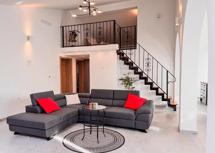 Chic Spacious Surrounded By Nature Near Opatija * Matulji
