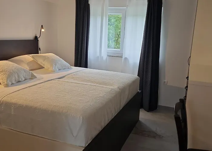 Appartamento Chic Spacious Surrounded By Nature Near Opatija