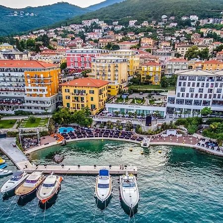 Apartment Chic Spacious Surrounded By Nature Near Opatija