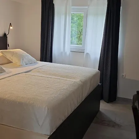 Apartment Chic Spacious Surrounded By Nature Near Opatija