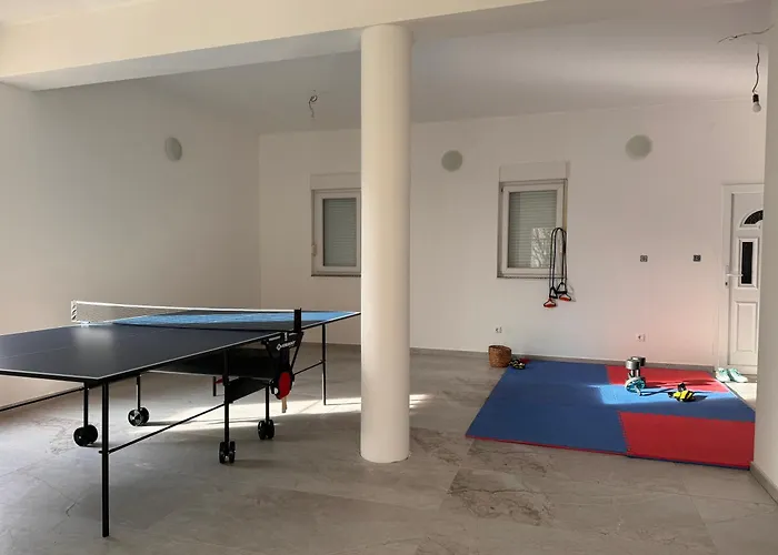 Chic Spacious Surrounded By Nature Near Opatija Apartman