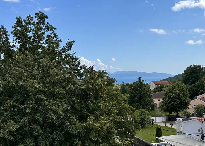 Chic Spacious Surrounded By Nature Near Opatija Apartman Matulji